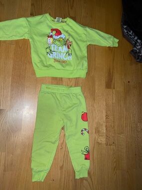Team Grinch Lime Green Kids Sweatshirt & Joggers Set
